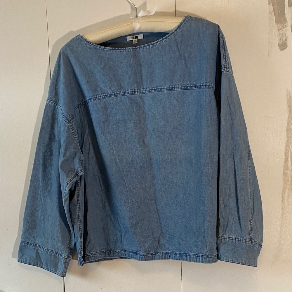 Uniqlo Light Blue Denim Shirt Size XXL